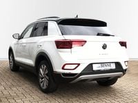 Gebraucht VW T-Roc Style 150 PS (110 kW) 2022 Weiß (pure whitedeep black perle SUV