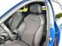 Gebraucht Audi A4 S-Line 150 PS (110 kW) 2023 Blau Kombi