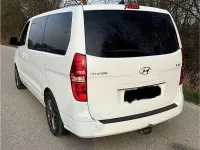 Gebraucht Hyundai H-1 170 PS (125 kW) 2015 Weiß Van / Kleinbus