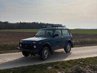 Gebraucht Lada niva 82 PS (60 kW) 2013 Grün SUV