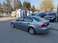 Gebraucht BMW 320 150 PS (110 kW) 2005 Arktis Limousine