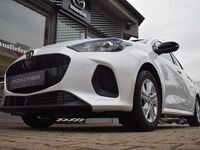 Gebraucht Mazda 2 Center-Line 116 PS (85 kW) 2025 Weiß Limousine
