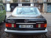 Gebraucht Mercedes 300 170 PS (125 kW) 1983 Schwarz Limousine