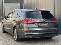 Używany Ford Mondeo Vignale 190 KM (139 kW) 2021 Szary Kombi