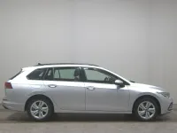 Gebraucht VW Golf VIII Life 150 PS (110 kW) 2023 Silber Limousine