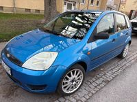 Gebraucht Ford Fiesta 69 PS (50 kW) 2004 Grün Kleinwagen