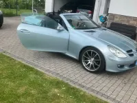 Second-hand Mercedes SLK200 163 CP (119 kW) 2005 Argintiu Cabrio