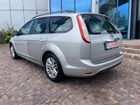 gebraucht Ford Focus Ghia 2.0 Benzin Automatik