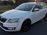 Gebraucht Skoda Octavia Ambition 110 PS (80 kW) 2016 Weiß Kleinwagen