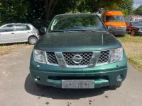 Gebraucht Nissan Navara Premium Edition 174 PS (127 kW) 2006 Grün Pickup