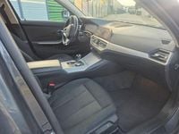 Gebraucht BMW 320 Sport Line 190 PS (139 kW) 2022 Grau Kombi