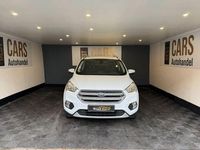 Gebraucht Ford Kuga Titanium 150 PS (110 kW) 2017 Weiß SUV