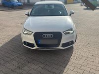 Gebraucht Audi A1 Design 86 PS (63 kW) 2012 Weiß Kleinwagen