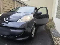 Gebraucht Peugeot 107 68 PS (50 kW) 2006 Schwarz Kleinwagen