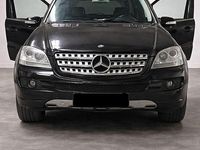 Gebraucht Mercedes ML320 224 PS (164 kW) 2011 Schwarz SUV