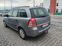 Second-hand Opel Zafira Selection 116 CP (85 kW) 2009 Argintiu Monovolum