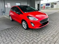 Gebraucht Ford Fiesta Titanium 101 PS (74 kW) 2018 Rot Kleinwagen