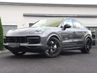 Gebraucht Porsche Cayenne Turbo Chrono 549 PS (403 kW) 2020 Andere SUV