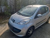 Gebraucht Peugeot 107 68 PS (50 kW) 2008 Kleinwagen