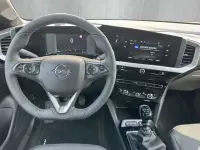 Gebraucht Opel Mokka 136 PS (100 kW) 2024 Karbon schwarz (metallic) SUV
