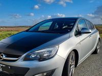 Gebraucht Opel Astra 116 PS (85 kW) 2013 Silber Limousine