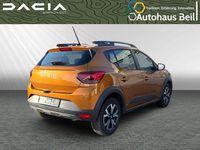Gebraucht Dacia Sandero Expression 101 PS (74 kW) 2023 Orange Limousine