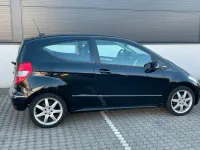 Gebraucht Mercedes A150 Avantgarde 95 PS (69 kW) 2008 Schwarz Kleinwagen