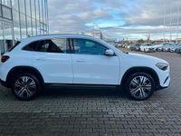 Gebraucht Mercedes GLA180 Advanced 136 PS (100 kW) 2025 Weiß SUV