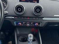 Gebraucht Audi A3 e-tron Sport 205 PS (150 kW) 2016 Grün Kleinwagen