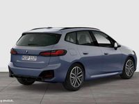 Gebraucht BMW 220 Active Tourer Performance 156 PS (114 kW) 2023 Sparkling kupfergrau Van / Kleinbus
