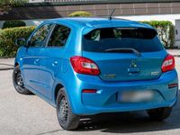 Gebraucht Mitsubishi Space Star Edition+ 80 PS (58 kW) 2016 Blau Kleinwagen
