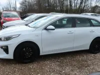 Gebraucht Kia Ceed Sportswagon 120 PS (88 kW) 2019 Weiß Kombi
