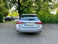 Gebraucht Mercedes C180 170 PS (125 kW) 2023 Silber Limousine