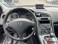 Gebraucht Peugeot 5008 156 PS (114 kW) 2011 Grau Van / Kleinbus