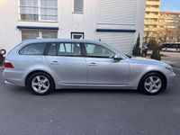 Gebraucht BMW 520 177 PS (130 kW) 2009 Titansilber metallic Kombi