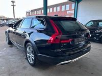 Gebraucht Volvo V90 CC Pro 190 PS (139 kW) 2017 Onyx black Kombi