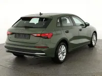 Neu Audi A3 150 PS (110 kW) 2026 Distrikt grün metallic Limousine