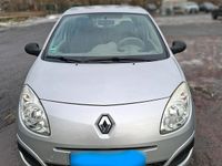 Gebraucht Renault Clio II 58 PS (42 kW) 2008 Silber Kleinwagen