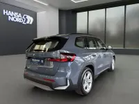 Gebraucht BMW iX1 Shadowline 230 kW (313 PS) 2025 Grau / storm bay (metallic) SUV
