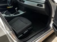 Gebraucht BMW 320 163 PS (119 kW) 2005 Silber Limousine