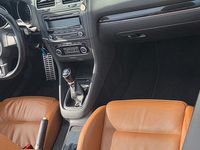 Second-hand VW Golf 105 CP (77 kW) 2011 Negru Cabrio