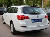 Używany Opel Astra Selection 116 KM (85 kW) 2015 Biały Kombi