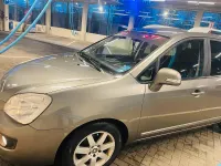 Używany Kia Ceed 128 KM (94 kW) 2011 Złoty Hatchback