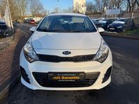 Usata Kia Rio 84 CV (61 kW) 2017 Bianco Berlina