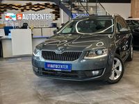 Gebraucht Skoda Octavia Style 150 PS (110 kW) 2016 Grau Kleinwagen