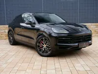 Gebraucht Porsche Cayenne 519 PS (381 kW) 2025 Chromitschwarzmetallic SUV