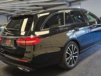 Gebraucht Mercedes E220 200 PS (147 kW) 2023 Schwarz Kombi