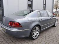 Second-hand VW Phaeton 245 CP (180 kW) 2014 Gri Berlinǎ
