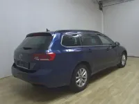 Gebraucht VW Passat Business 150 PS (110 kW) 2022 Blau Kombi