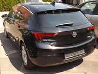 Gebraucht Opel Astra Dynamic 150 PS (110 kW) 2017 Onyx schwarz Limousine